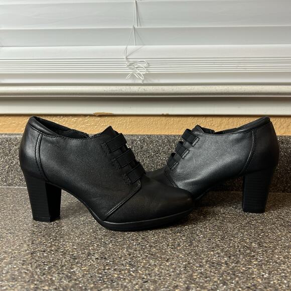 Clarks Collection Shoe Comfort Block Heel Womens 6.5M Black Leather Classic Pump - Picture 4 of 10